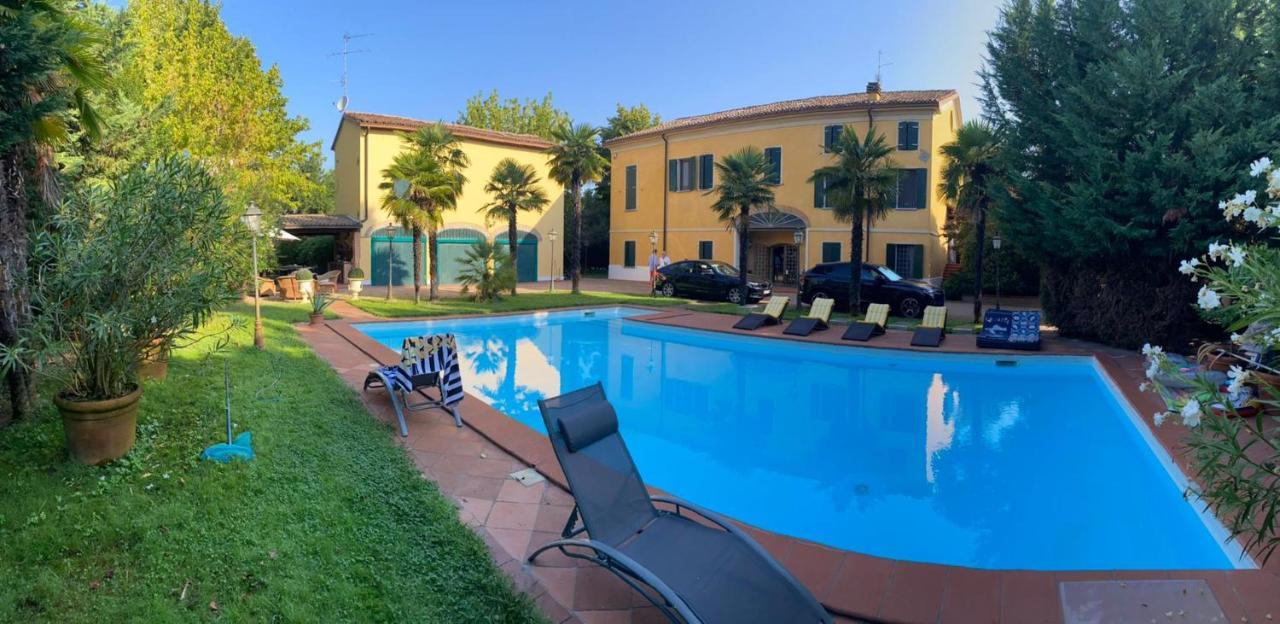 Delle Palme Bed & Breakfast 3*
